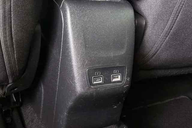 Peugeot e-2008 (2024) thumbnail 30