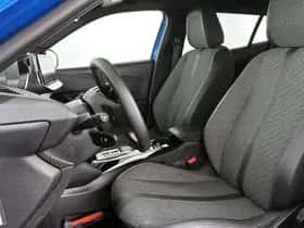 Peugeot e-2008 (2024) thumbnail 6