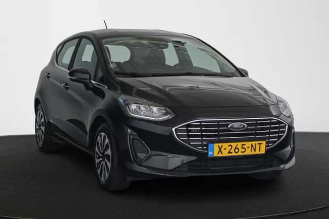 Ford Fiesta (2024) thumbnail 2