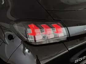 Peugeot 208 (2023) thumbnail 17