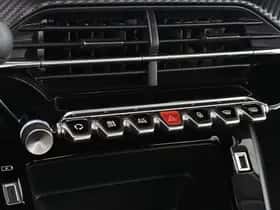 Peugeot 208 (2023) thumbnail 19