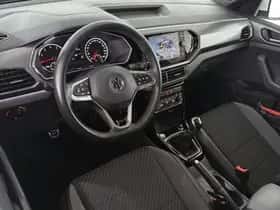 Volkswagen T-Cross (2020) thumbnail 5