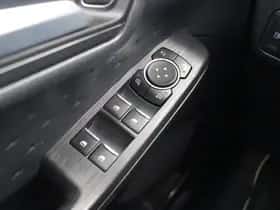 Ford Kuga (2021) thumbnail 16