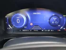 Ford Kuga (2021) thumbnail 9