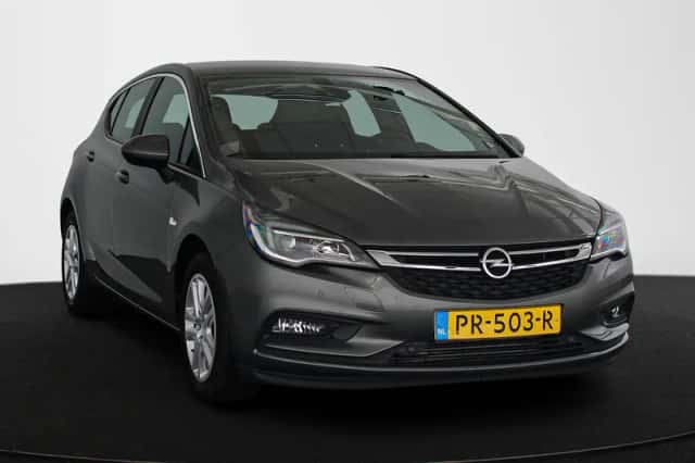 Opel Astra (2017) thumbnail 2