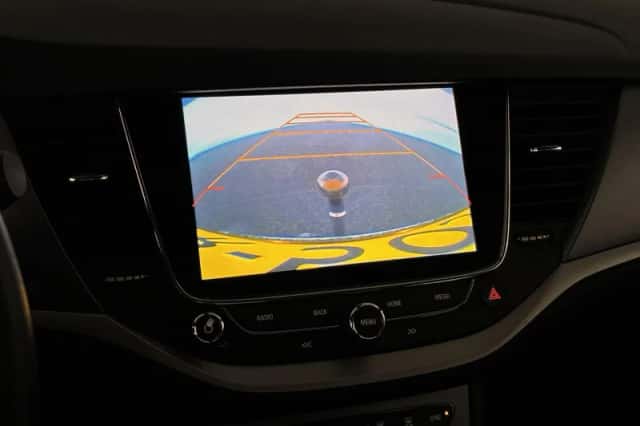 Opel Astra (2017) thumbnail 15