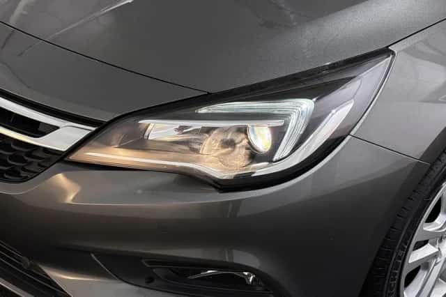 Opel Astra (2017) thumbnail 18