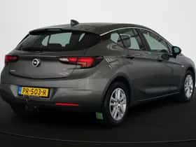Opel Astra (2017) thumbnail 3