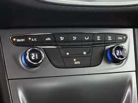 Opel Astra (2017) thumbnail 21