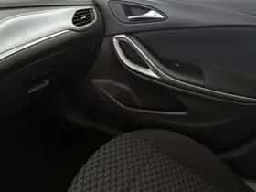 Opel Astra (2017) thumbnail 30