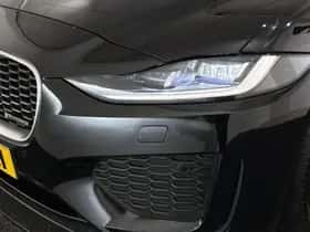 Jaguar XE (2020) thumbnail 21