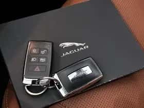 Jaguar XE (2020) thumbnail 30