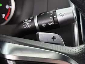 Jaguar XE (2020) thumbnail 37