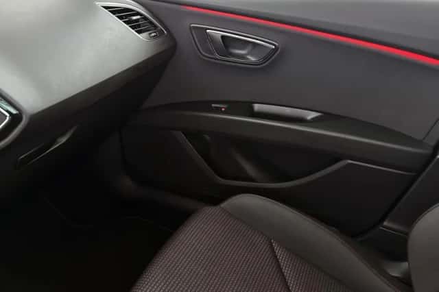 SEAT Leon (2019) thumbnail 34