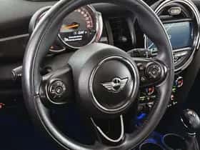 MINI Cooper S (2018) thumbnail 12