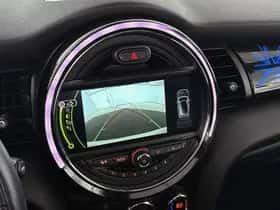 MINI Cooper S (2018) thumbnail 16