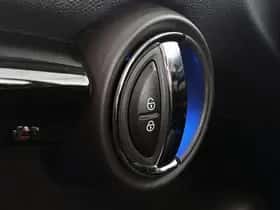 MINI Cooper S (2018) thumbnail 33