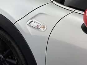MINI Cooper S (2018) thumbnail 36
