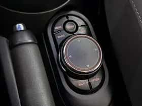 MINI Cooper S (2018) thumbnail 37