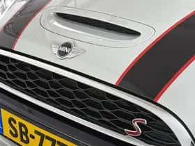 MINI Cooper S (2018) thumbnail 39