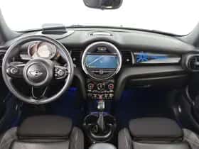 MINI Cooper S (2018) thumbnail 7
