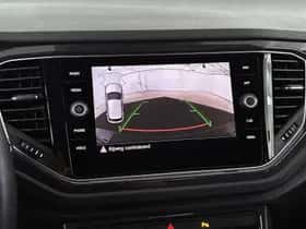 Volkswagen T-Roc (2019) thumbnail 15