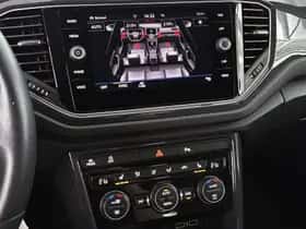 Volkswagen T-Roc (2019) thumbnail 21