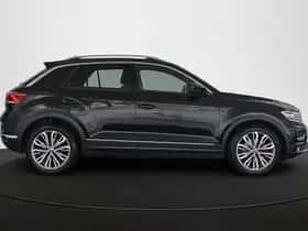 Volkswagen T-Roc (2019) thumbnail 28