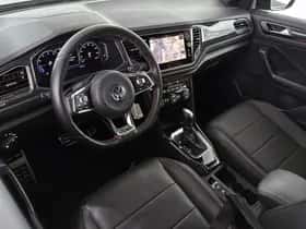 Volkswagen T-Roc (2019) thumbnail 5
