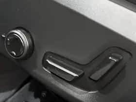 Volvo V60 (2023) thumbnail 18