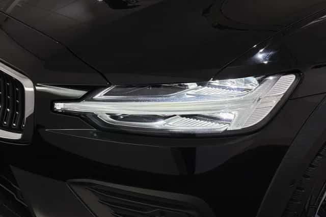 Volvo V60 (2023) thumbnail 21