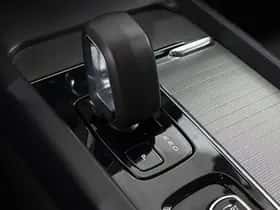 Volvo V60 (2023) thumbnail 28