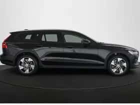Volvo V60 (2023) thumbnail 33