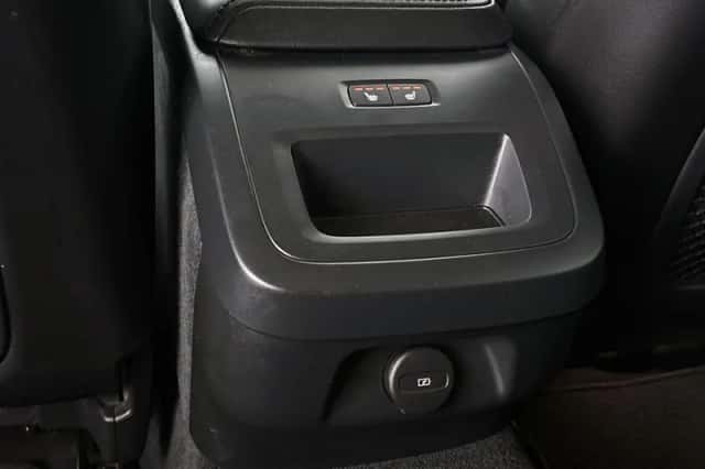 Volvo V60 (2023) thumbnail 34