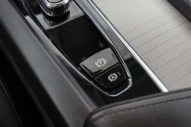 Volvo V60 (2023) thumbnail 39