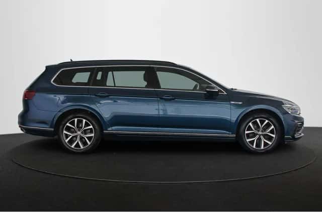 Volkswagen Passat (2020) thumbnail 36