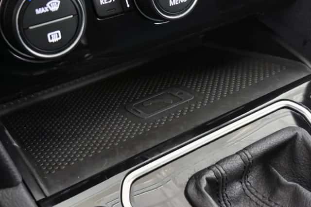 Volkswagen Passat (2020) thumbnail 48