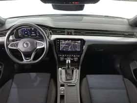 Volkswagen Passat (2020) thumbnail 7