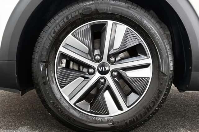 Kia Niro (2021) thumbnail 19