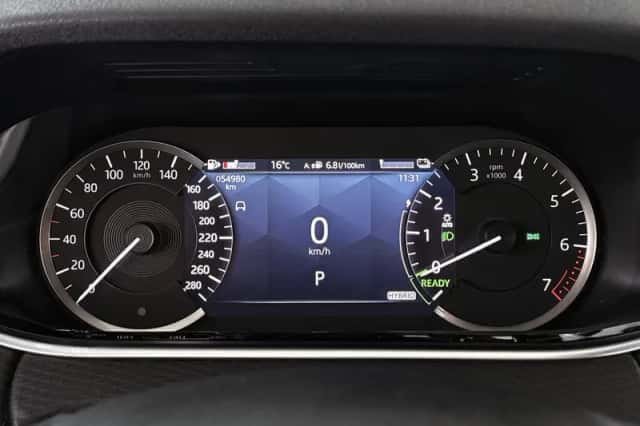Land Rover Range Rover Evoque (2021) thumbnail 11