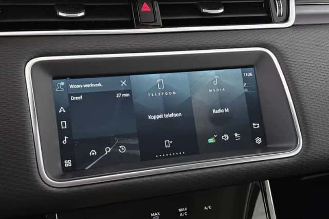 Land Rover Range Rover Evoque (2021) thumbnail 13