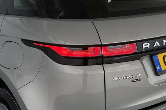 Land Rover Range Rover Evoque (2021) thumbnail 21