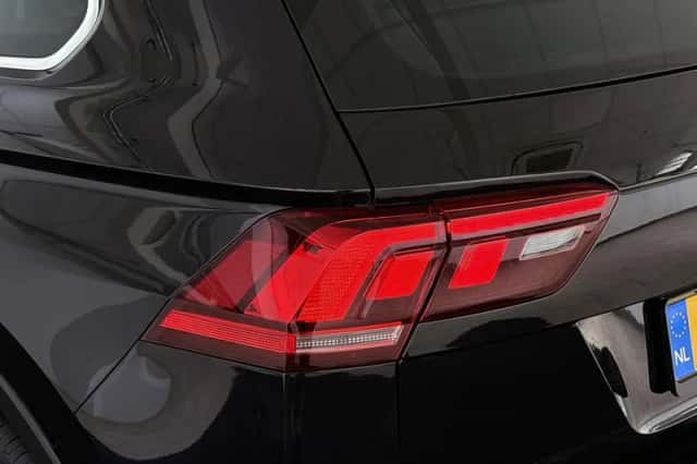 Volkswagen Tiguan (2022) thumbnail 19