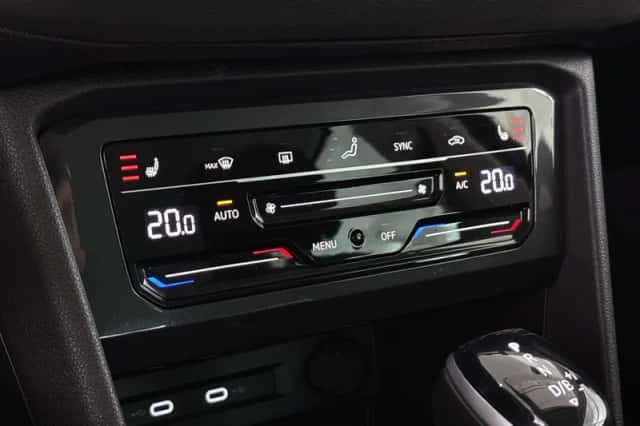 Volkswagen Tiguan (2022) thumbnail 21