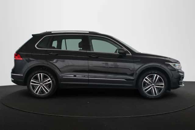 Volkswagen Tiguan (2022) thumbnail 28
