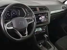Volkswagen Tiguan (2022) thumbnail 5