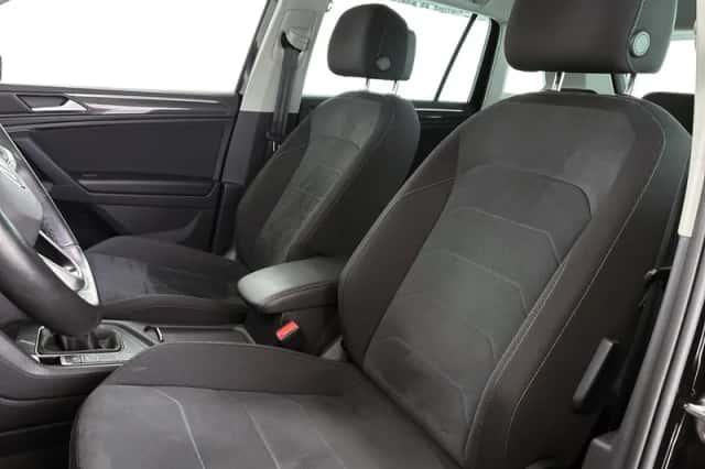 Volkswagen Tiguan (2022) thumbnail 6