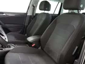 Volkswagen Tiguan (2022) thumbnail 6