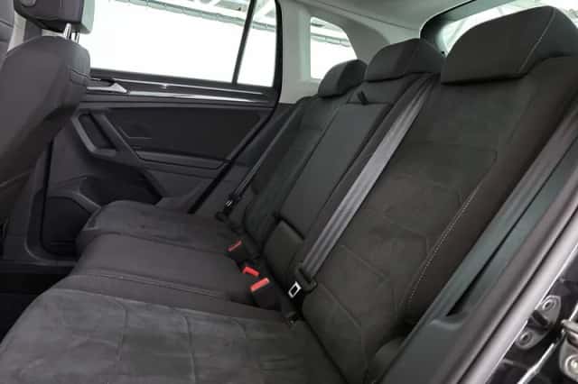 Volkswagen Tiguan (2022) thumbnail 8
