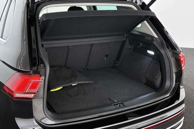Volkswagen Tiguan (2022) thumbnail 10